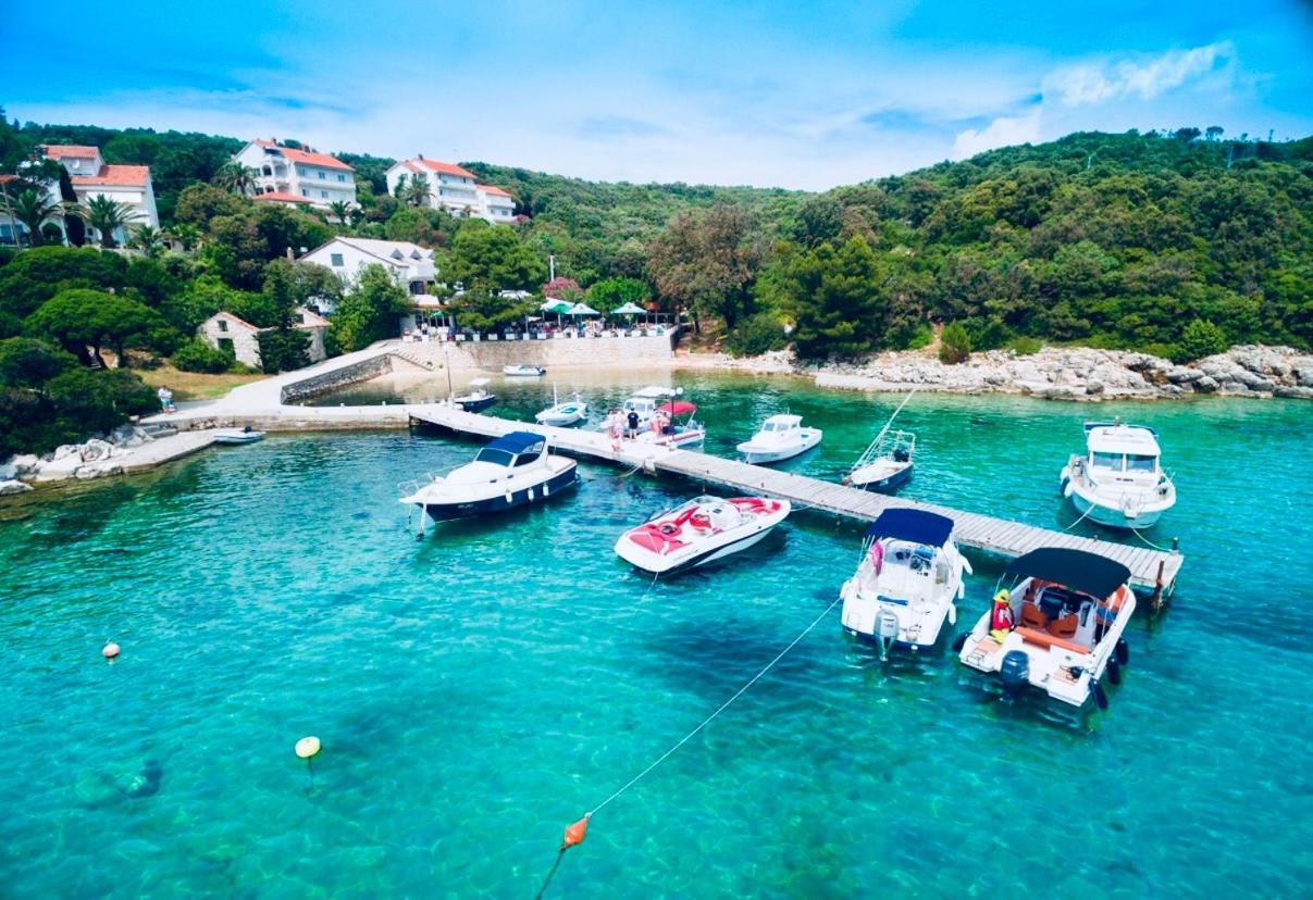 Guesthouse Kurelic Rab Kampor Esterno foto