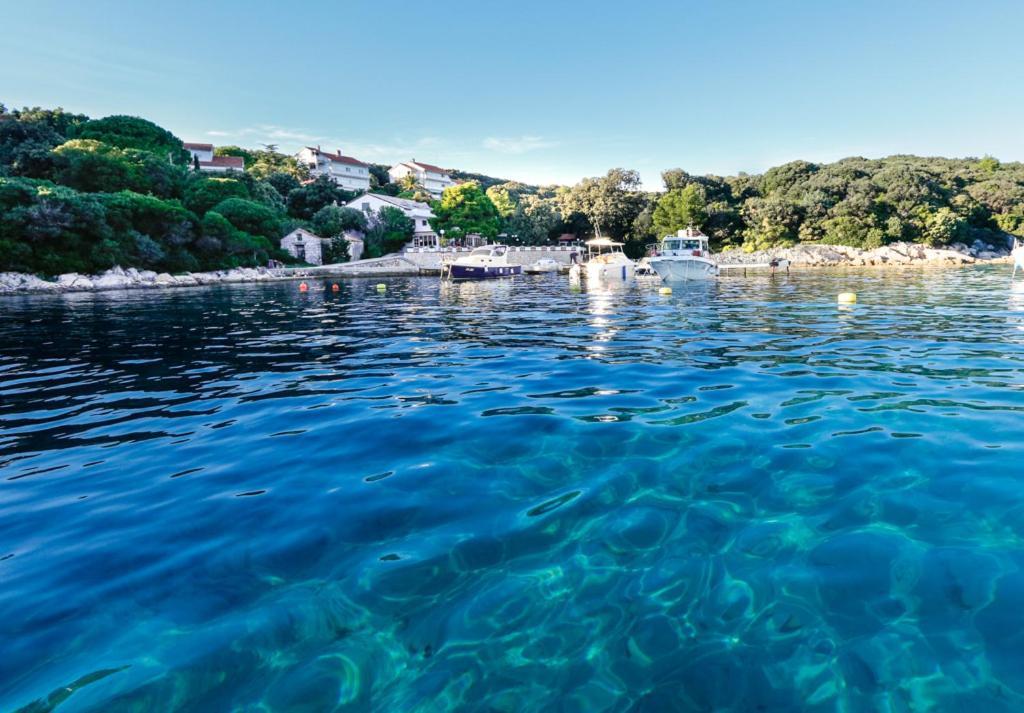 Guesthouse Kurelic Rab Kampor Esterno foto