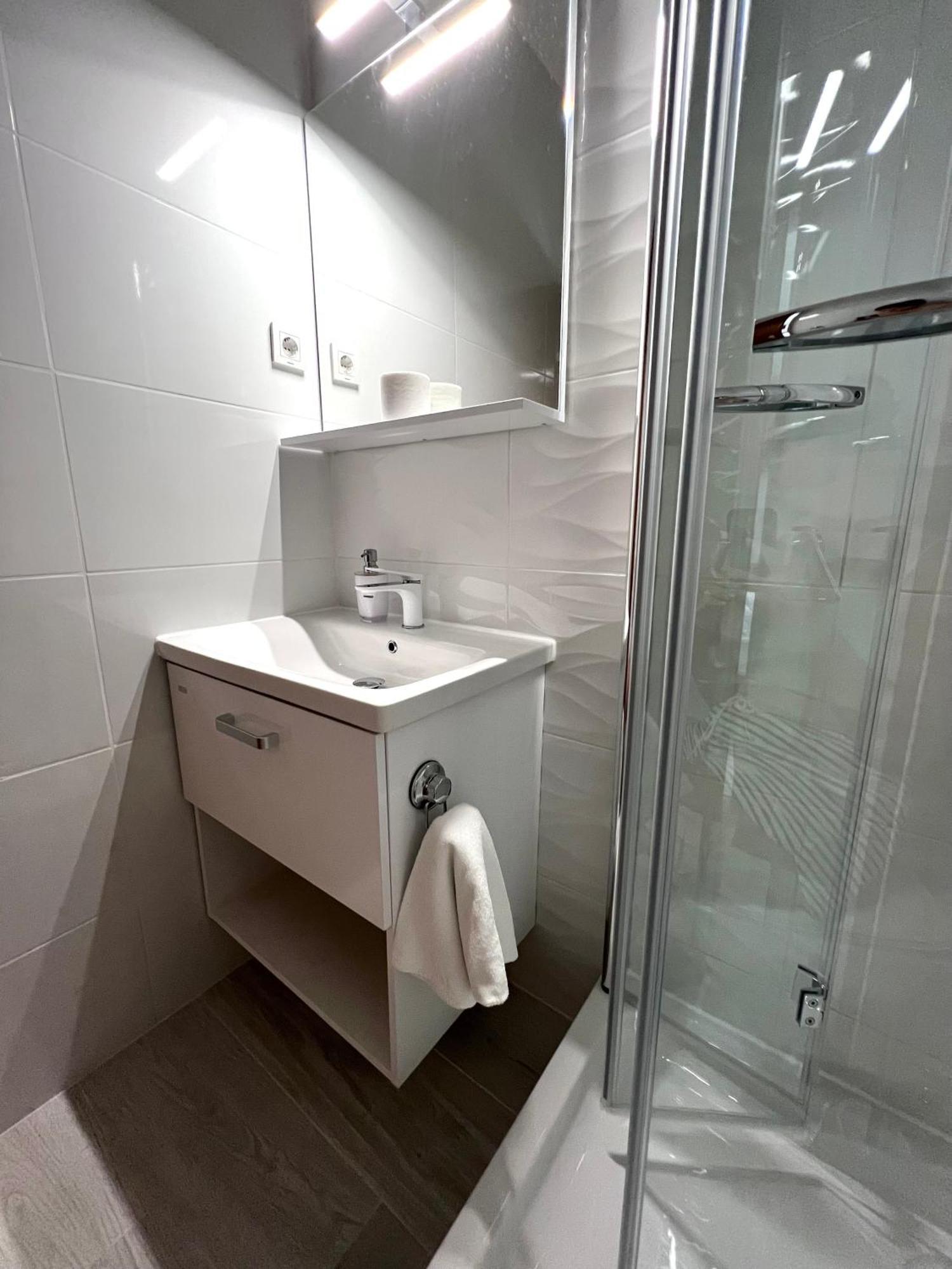 Guesthouse Kurelic Rab Kampor Esterno foto